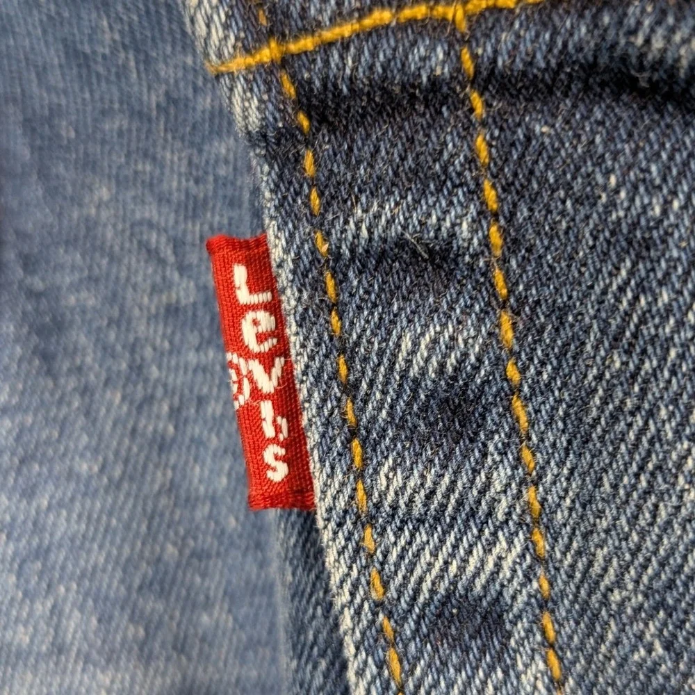 Levis Jeans Mens Workwear Fit Med‎ Blue Wash 32 34 Durable Cotton Blend Straight